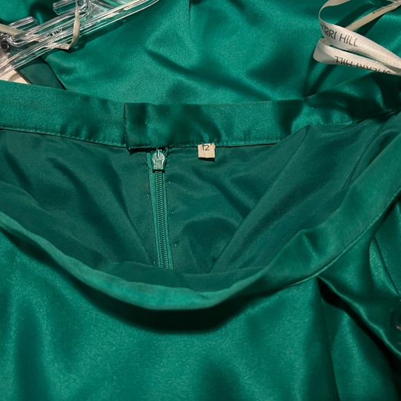 Sherri Hill style# 51587 2 Piece Emerald Green - Picture 6 of 8